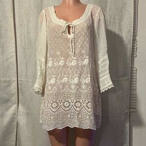 Johnny Was Floral Embroidered Tag